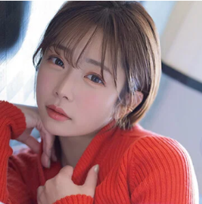 紗倉まな